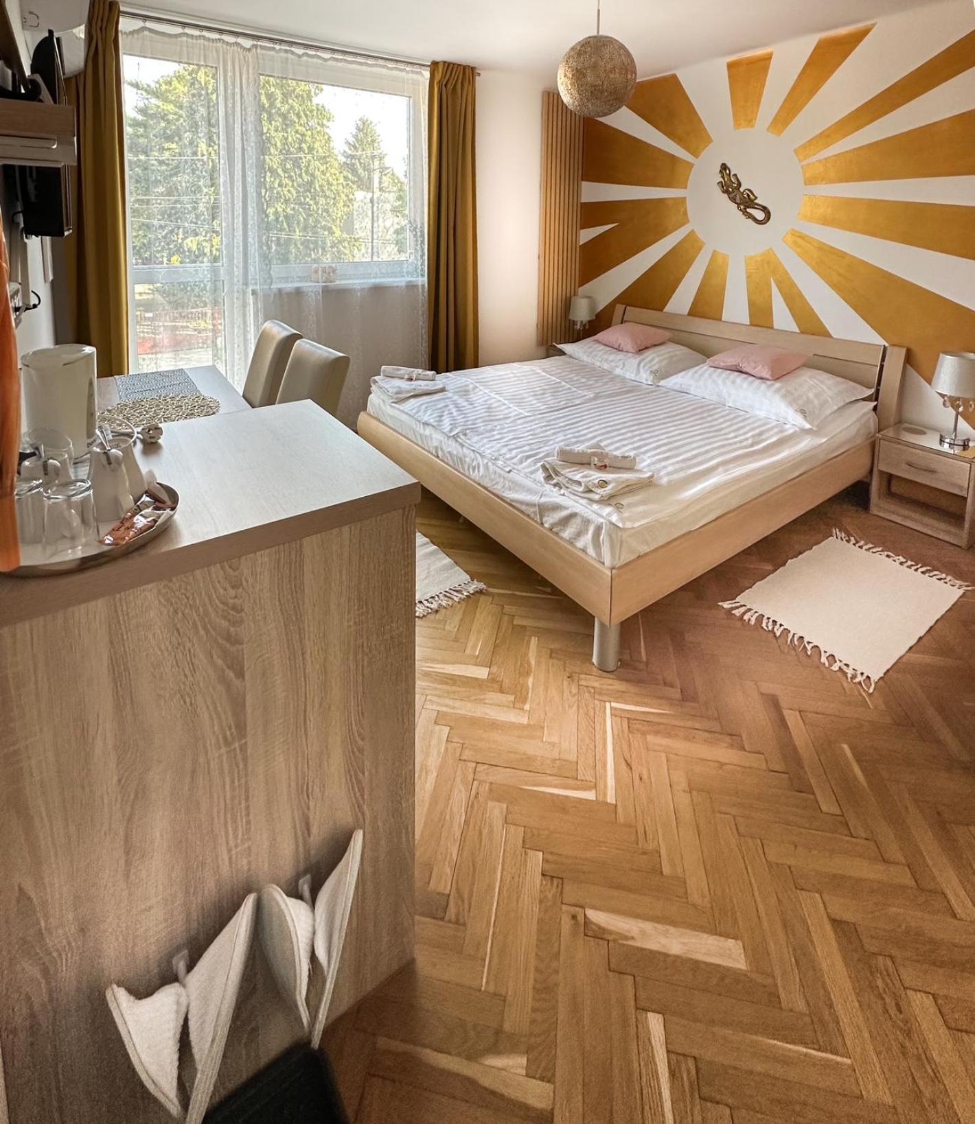 Zen House Bed and Breakfast Hajdúszoboszló Buitenkant foto